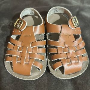 Sun-San infant size 4 tan/brown sandals